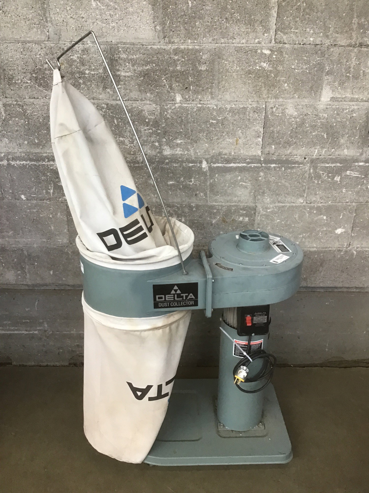 Delta Dust Collector | Second Use Building Materials and Salvage