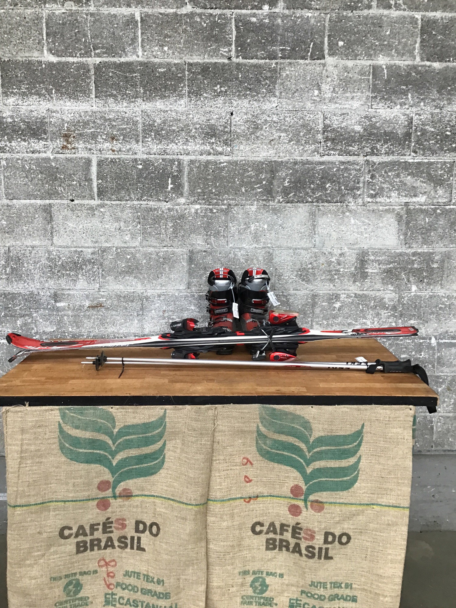 Rossignol Zenith Skis with Rossignol TPI2 Bindings, 162 cm +