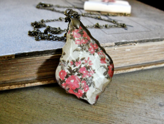 brandonvintagewallpaperpendant