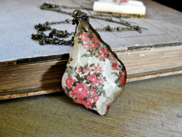 brandonvintagewallpaperpendant