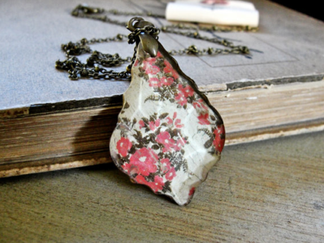 brandonvintagewallpaperpendant